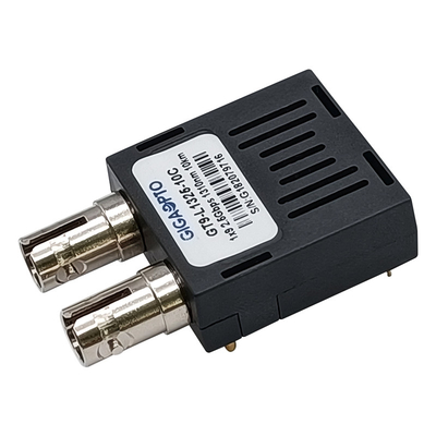2.5Gbps 1x9の光学トランシーバー1310nm 10km SMF複式アパートSC FC ST LVPECL PECLのトランシーバー モジュール