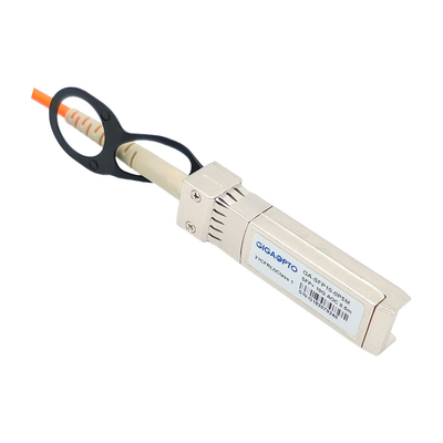互換性があるSFP+の活動的な光ファイバーケーブルCisco SFP-10G-AOCへの10GBASE SFP+
